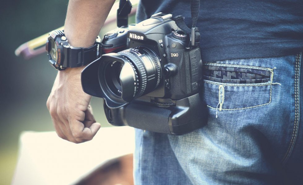 Staying Safe While Traveling - Top Tips From 8 travel bloggers
