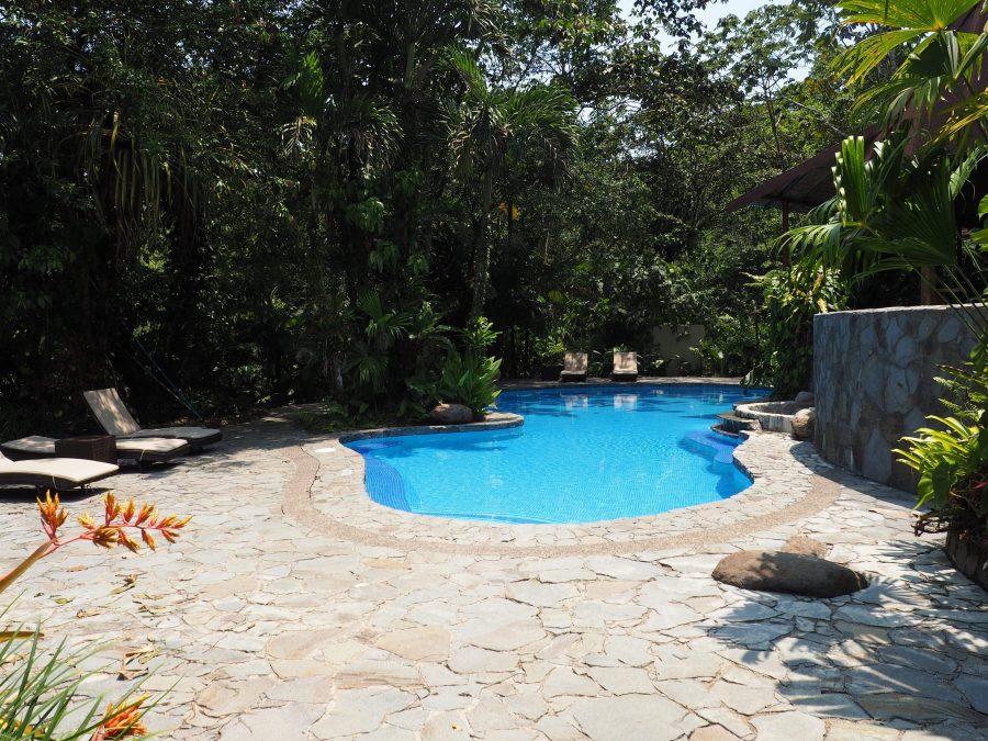 Where to stay in Costa Rica - Lost Iguana Resort