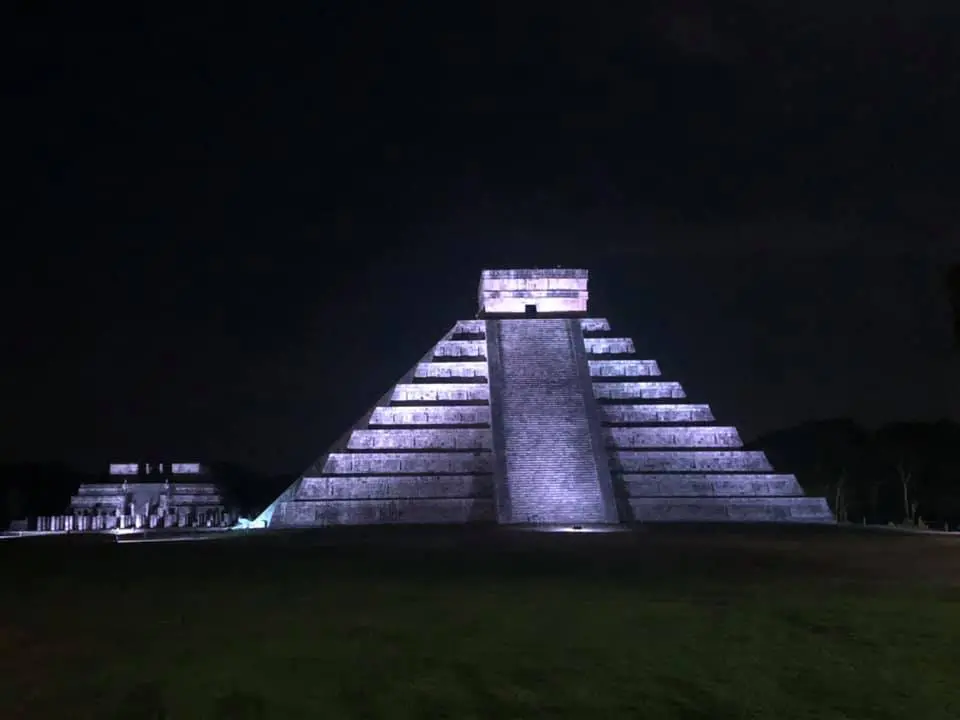 How To See The Chichen Itza Light Show