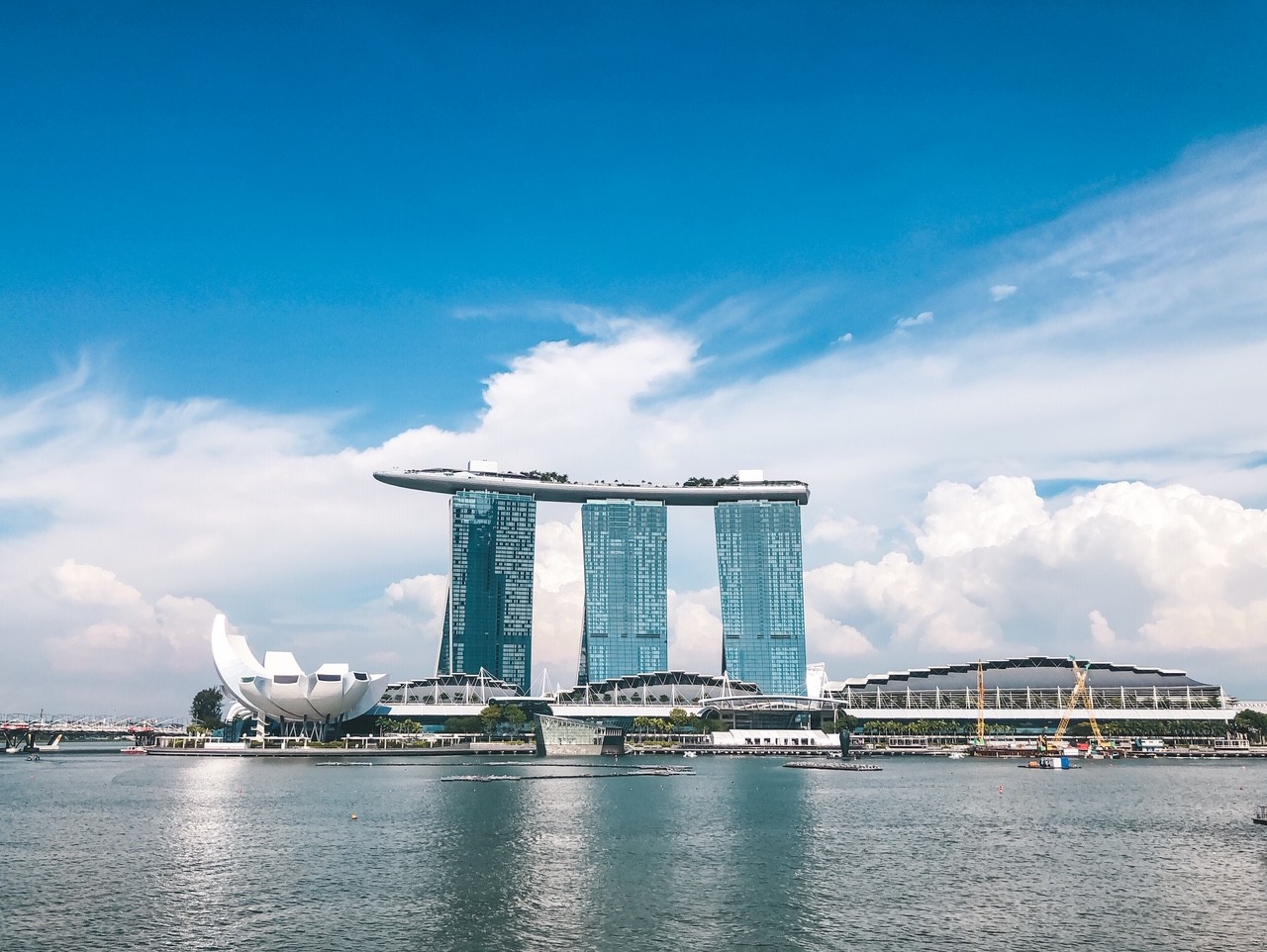 Is Singapore Safe for Women? Solo Travel Tips