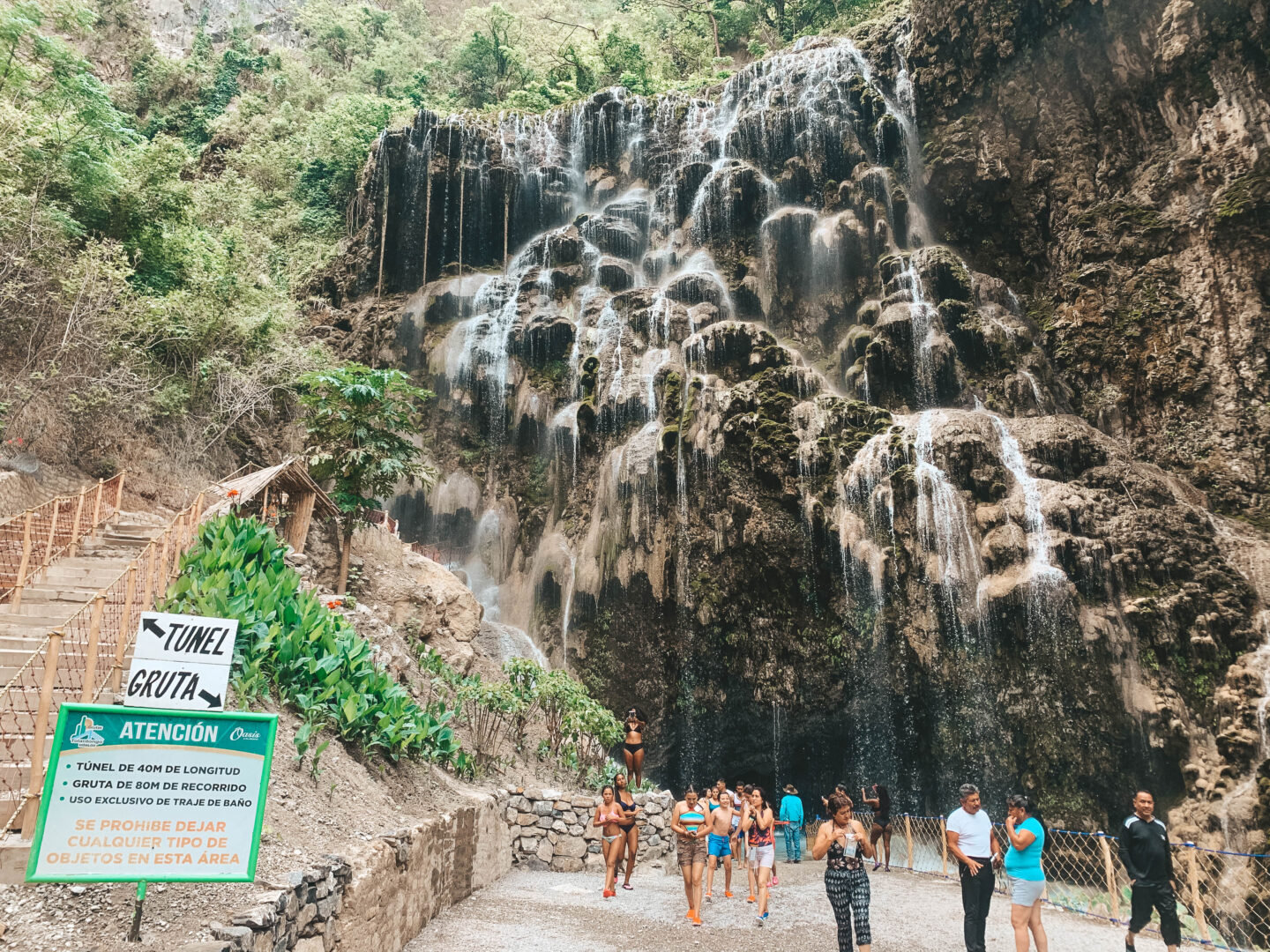 tolantongo hot springs - las grutas de tolantongo photos