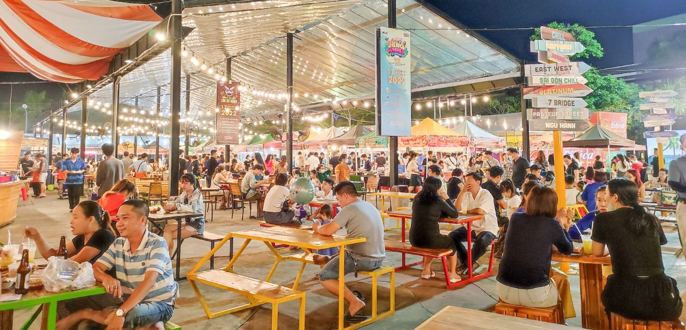 Helio Night Market in Da Nang | things to do in da nang vietnam | where to eat in da nang