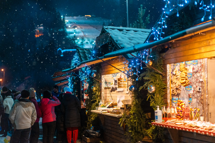 The Must Visit European Christmas Markets in 2022 gdansk