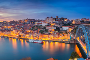 Driving from Lisbon to Porto: The 11 Best Places to visit 2022