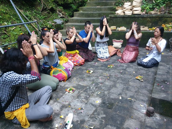 yoga training Bali,bali yoga training,Bali yoga teacher taining,Yoga Teacher Training Bali