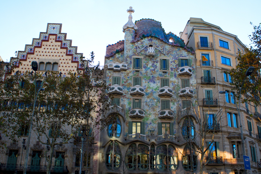 The Solo Girl's Guide to Barcelona
