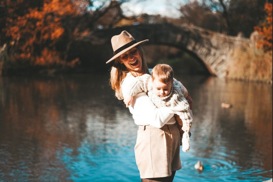 7 Essential Items for Traveling with a Baby: A Digital Nomad Family's Guide