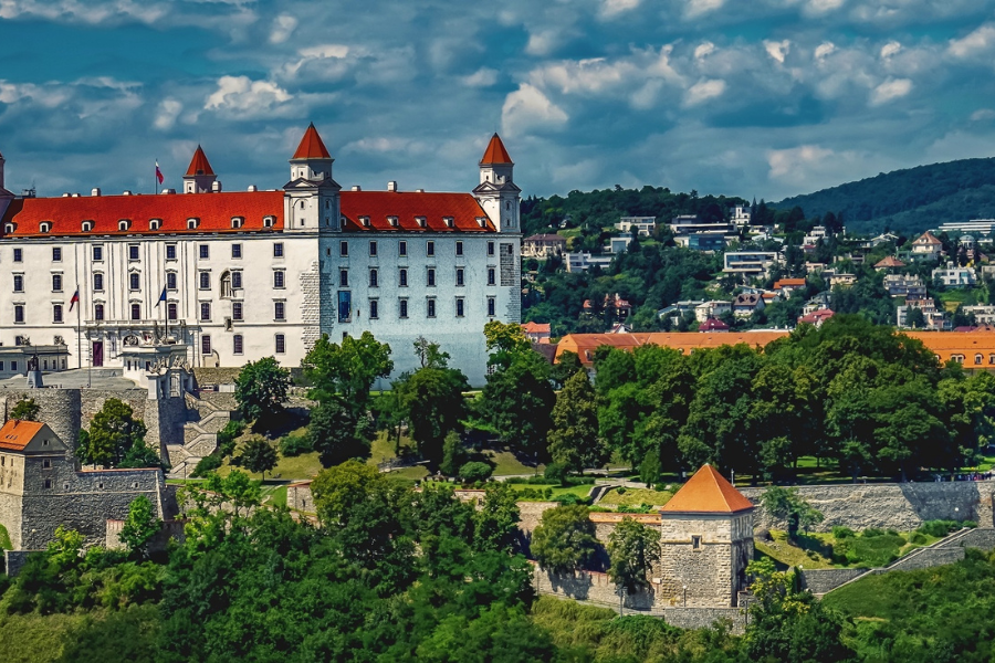 Exploring The Rich Cultural Tapestry: An Epic 4-Week Eastern European Backpacking Itinerary