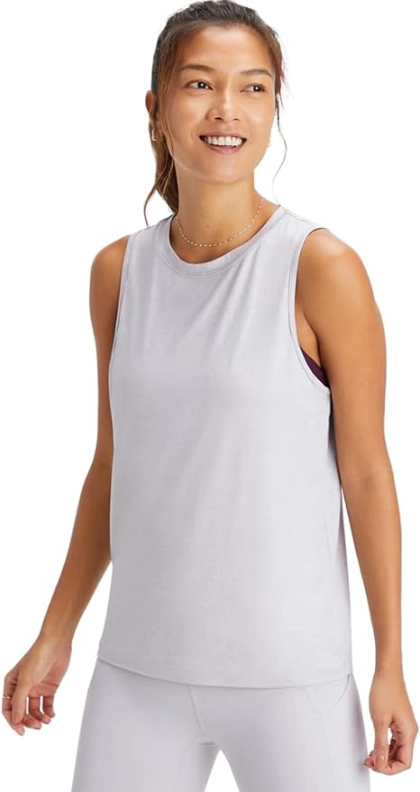 Yoga Wardrobe Essentials: Discover the Best Yoga Tops for Women