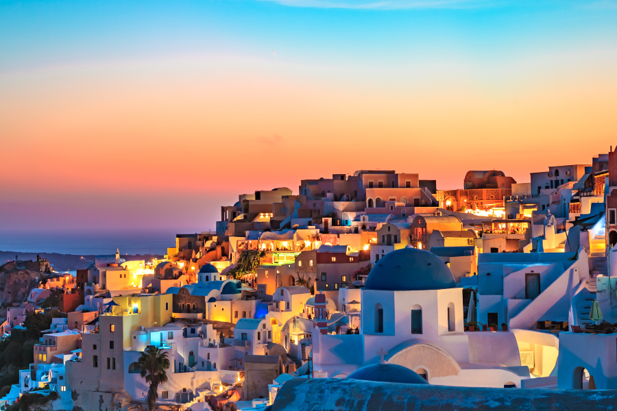 Santorini Itinerary: Top Destinations for Vacation in Santorini
